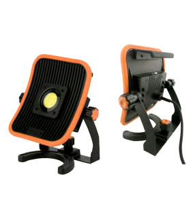 PROYECTOR TRABAJO LED RECARGABLE PROFESIONAL CON USB IP54 30W 6500K 120º 230V incluye 5 mts de manguera 3 X 1,5 mm y cargador 12