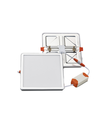 DOWNLIGHT REGULABLE  EMPOTRABLE 100x100MM 6W 3000K PLATA BRILLO CUADRADO CORTE AJUSTABLE